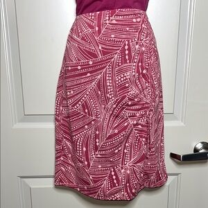 Old Navy Light Burgundy & Cream A-Line Skirt Knee-Length Resort Wear